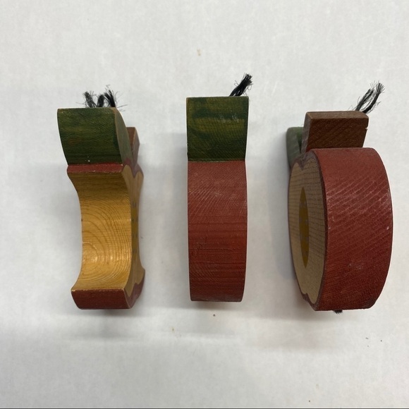 TABLEAU All About APPLES 14 curated vintage items - Picture 3 of 8